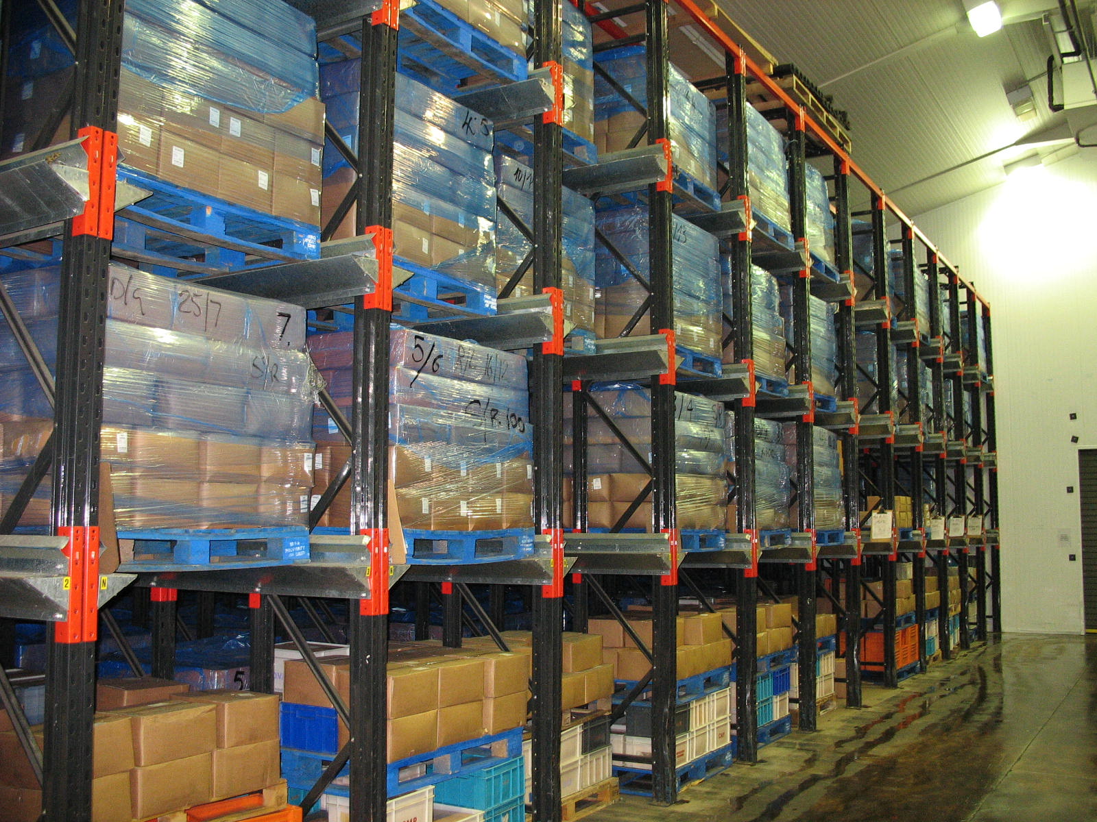 Drive - In Pallet Racking is the ideal Storage Solution for Food and Seasonal goods are