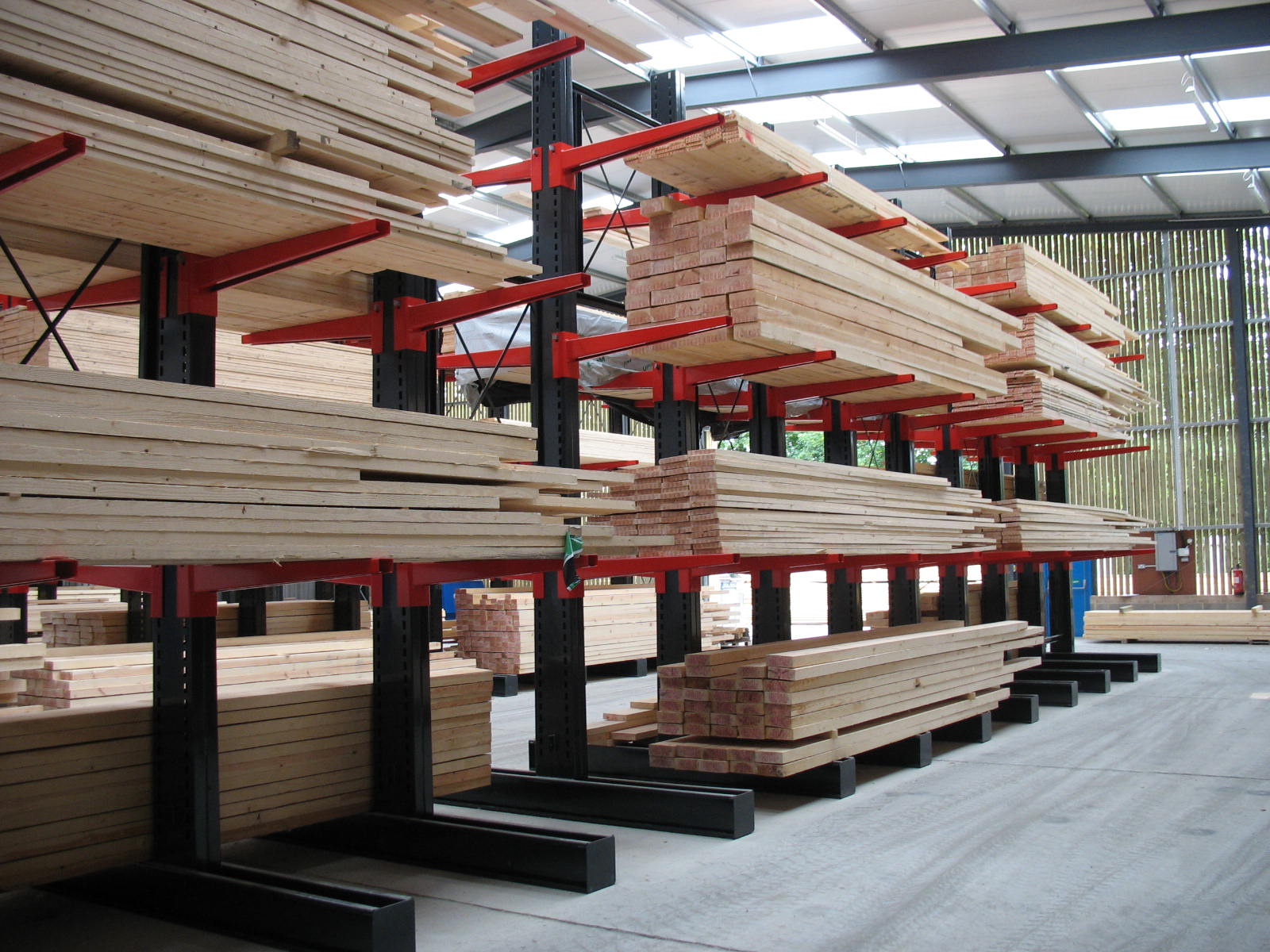 Softwood Timber and Hardwood Timber Stored on Stakapal Cantilever Racking for improved Product Storage and selectivity